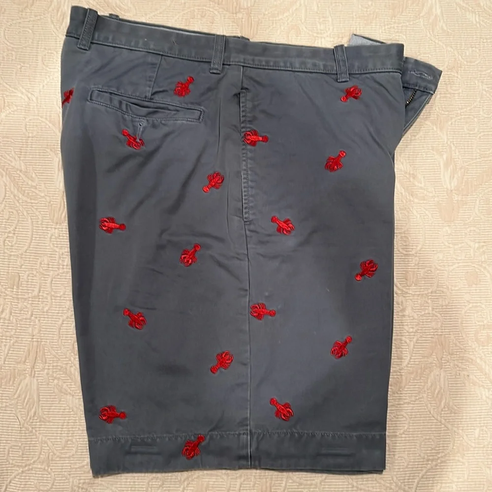 J. Crew Men’s Lobster shorts!